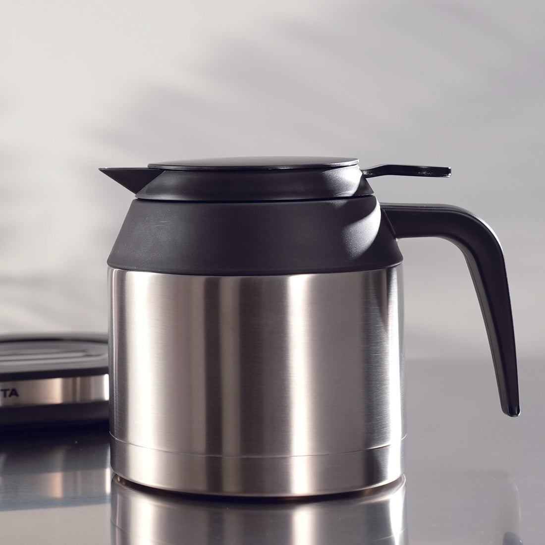 5 Cup Replacement Thermal Carafe with Lid, Fits BV1500TS