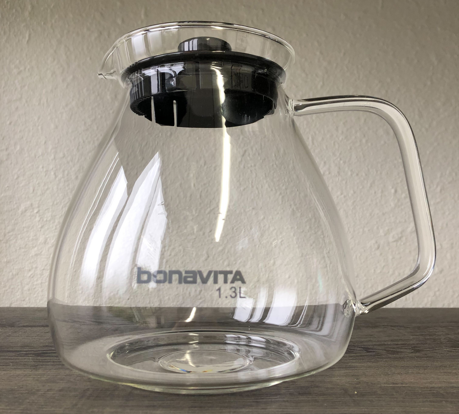 Standard Replacement Glass Carafe with Lid, Fits All 1900 Series Brewers (BV1900TS, BV1901TS, BV1901PW)